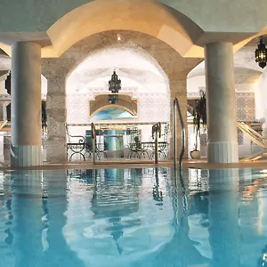 Appart hôtel Aux Meublés Du Manoir ***