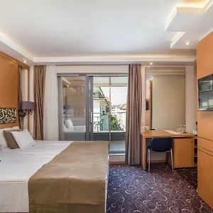 Hotel Marmara, Budapešť