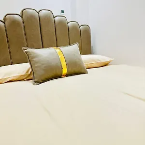 https://studio-64.cambridgehotelsuk.com