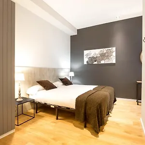 Rent Top Rambla Catalunya Appartamento Barcellona